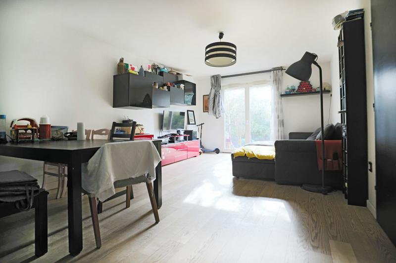 Appartement - 94 m² - 5 pièces