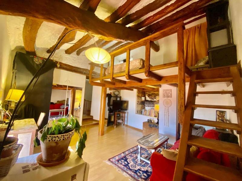 Propriété - 200 m² - 8 pièces