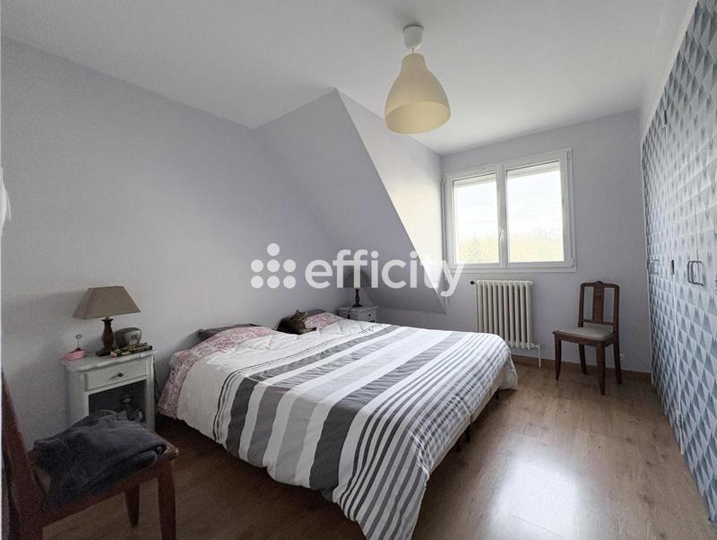 Appartement - 100 m² - 5 pièces