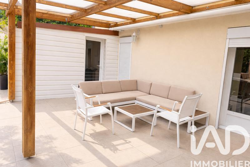 Maison - 170 m² - 5 pièces
