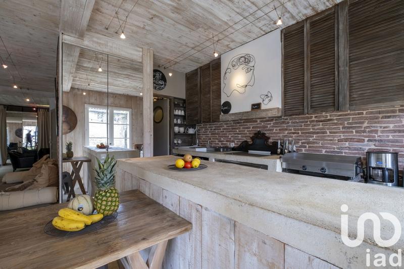 Maison - 182 m² - 6 pièces