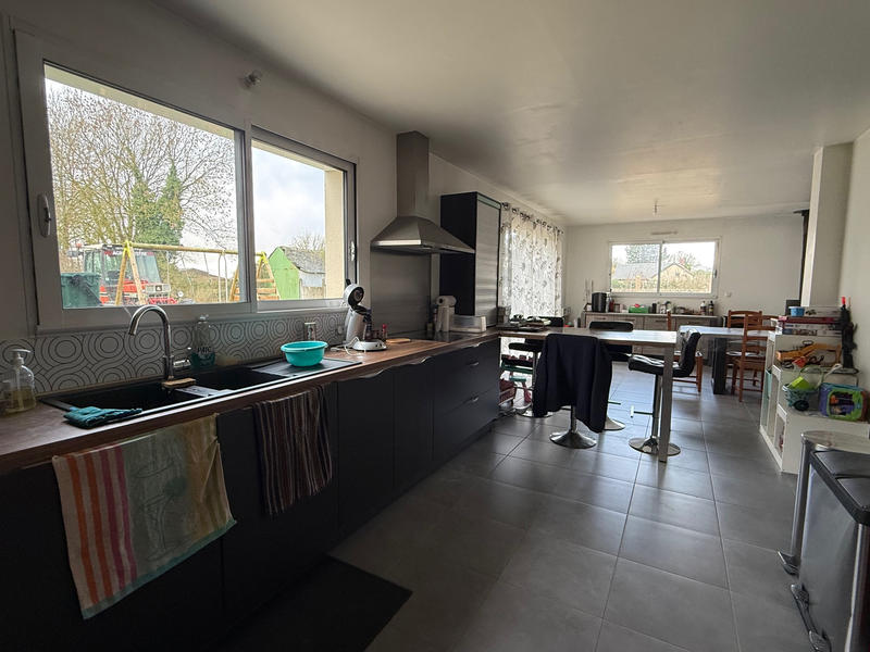 Maison - 123 m² - 4 pièces