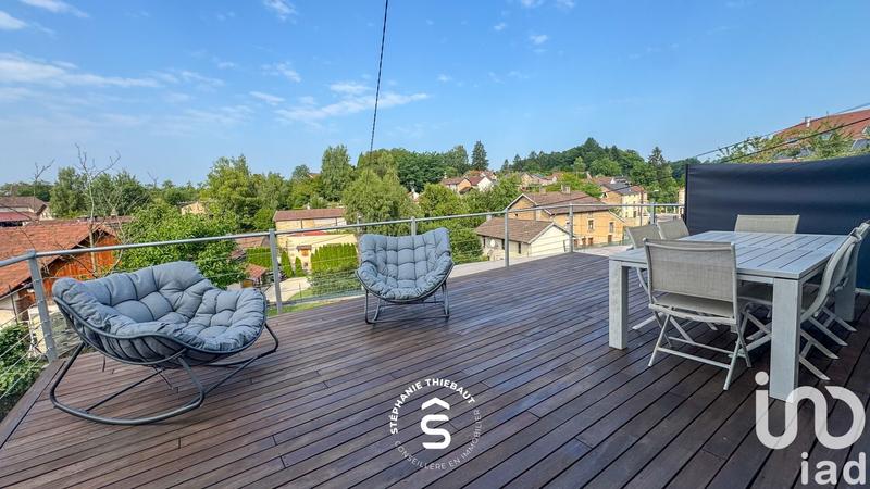 Appartement - 80 m² - 3 pièces