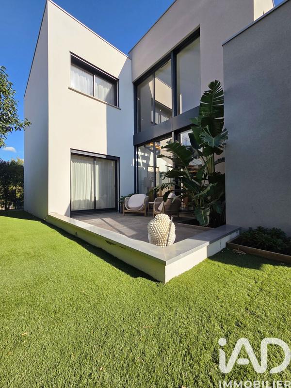 Maison de maîtres - 163 m² - 5 pièces