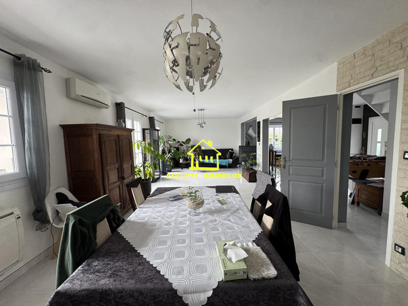 Maison - 170 m² - 5 pièces