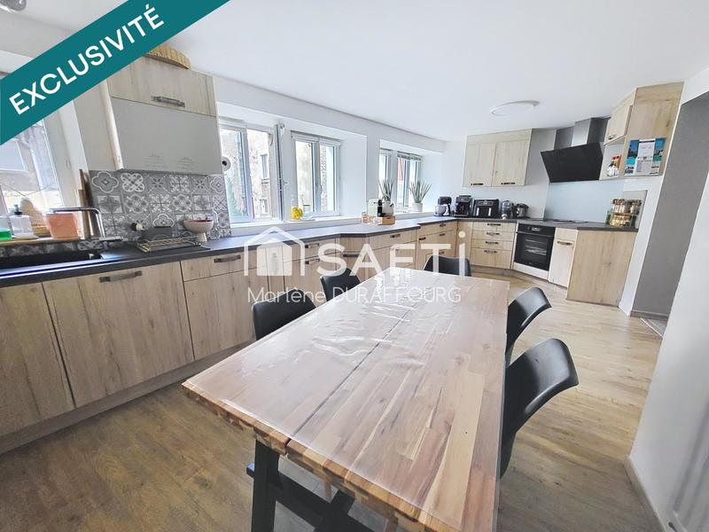 Appartement - 90 m² - 4 pièces