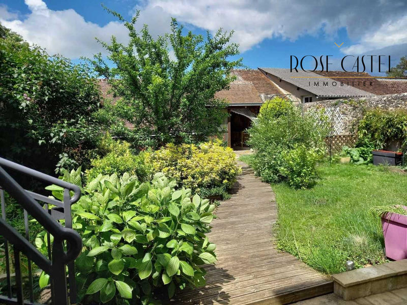 Maison ancienne - 204 m² - 8 pièces