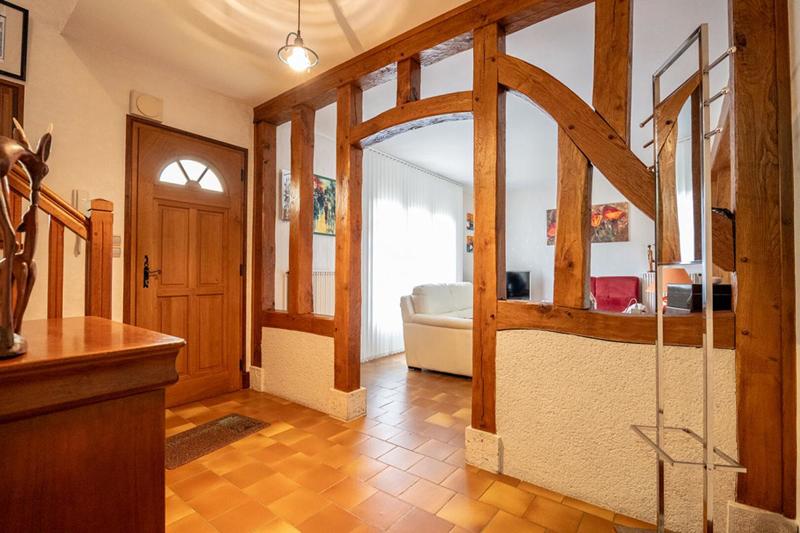 Maison - 195 m² - 8 pièces