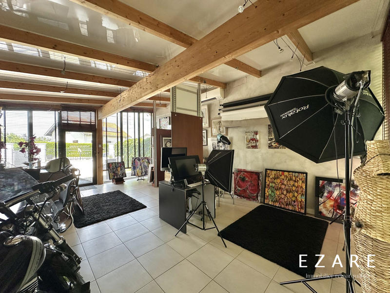 Maison - 161 m² - 7 pièces