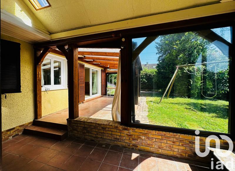 Maison - 198 m² - 10 pièces