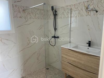 Maison - 87 m² - 4 pièces