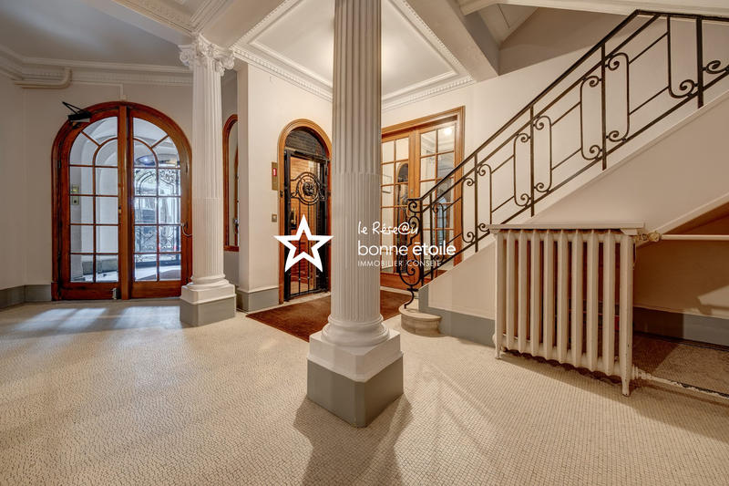 Appartement - 111 m² - 4 pièces