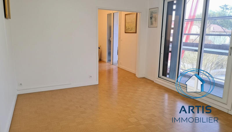 Appartement - 75 m² - 3 pièces