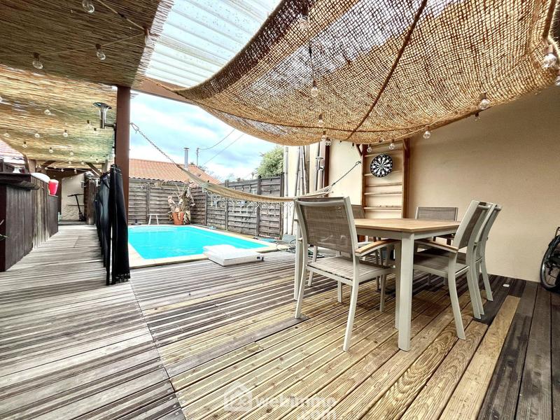 Maison - 127 m² - 5 pièces