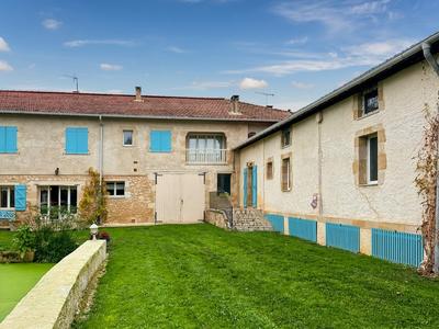 Immeuble - 585 m² - 3 pièces