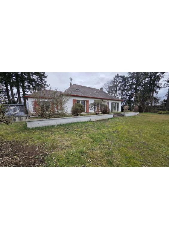 Maison - 151 m² - 6 pièces