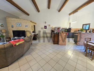 Maison - 147 m² - 4 pièces