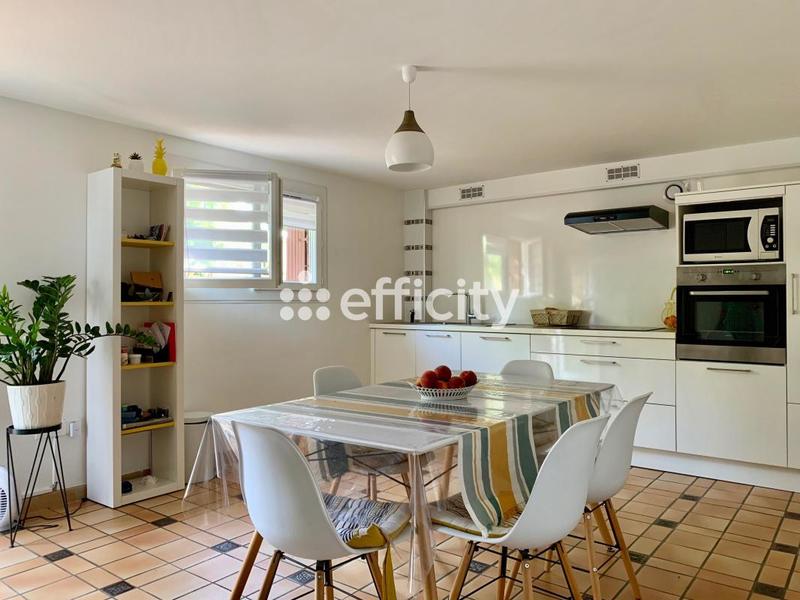 Maison - 169 m² - 6 pièces