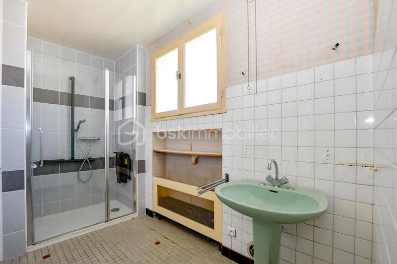 Appartement - 98 m² - 5 pièces