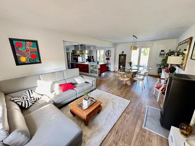 Maison - 155 m² - 5 pièces