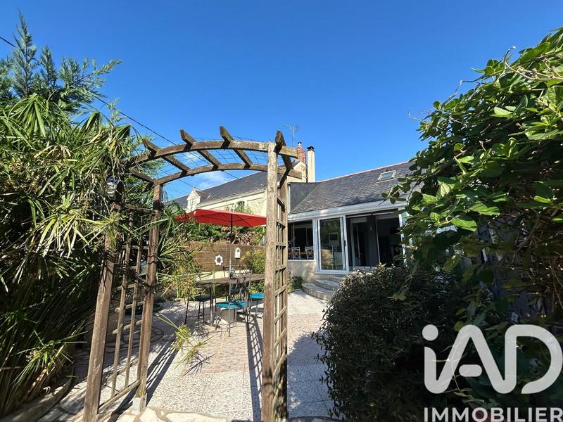 Maison - 95 m² - 5 pièces