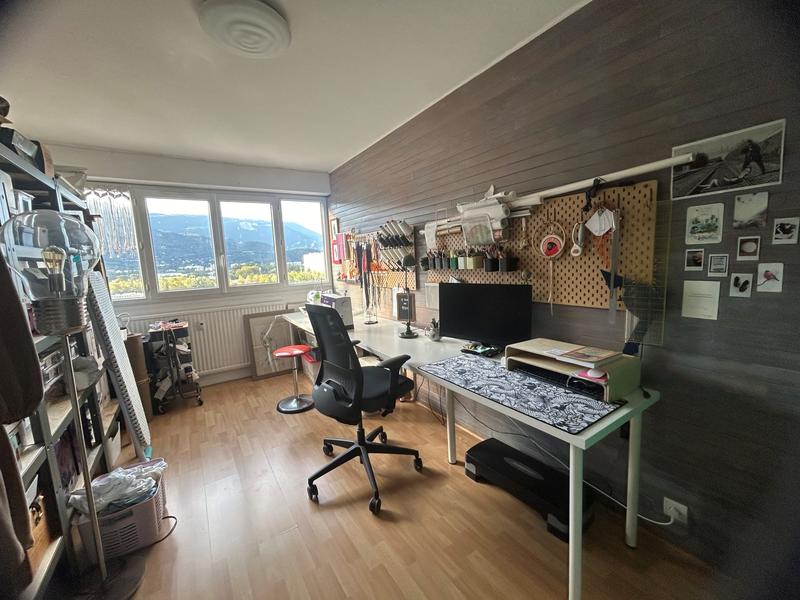 Appartement - 120 m² - 6 pièces