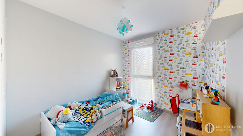 Appartement - 81 m² - 4 pièces