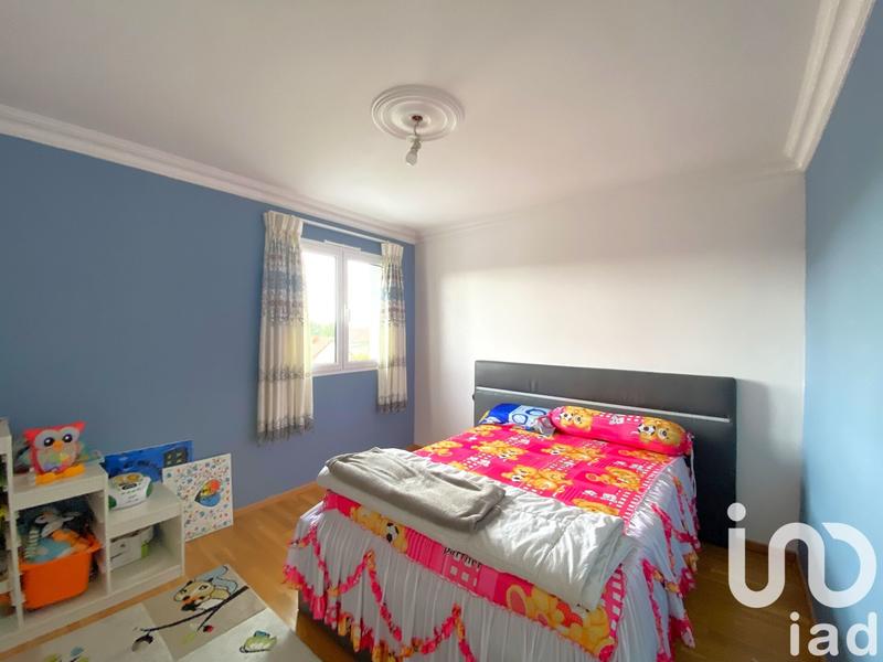 Maison - 325 m² - 10 pièces