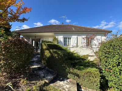 Maison - 126 m² - 7 pièces