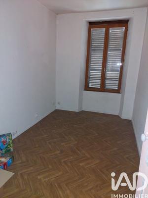 Maison - 88 m² - 5 pièces