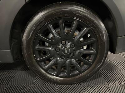 Mini 5 portes Hatch F55 Lci II Cooper 136 ch Dkg7 Edition Premium Plus