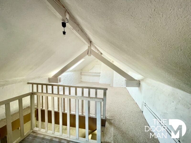 Maison ancienne - 230 m² - 8 pièces