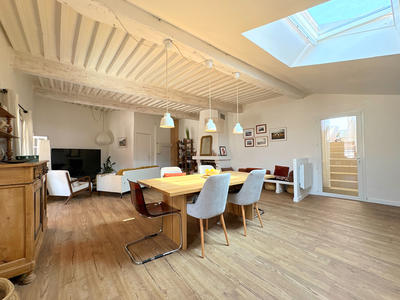 Maison - 151 m² - 6 pièces