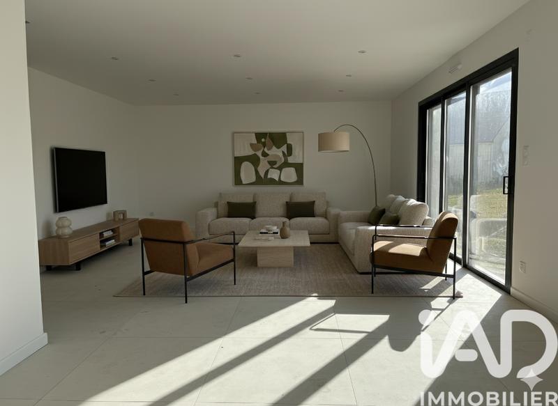 Maison - 127 m² - 6 pièces