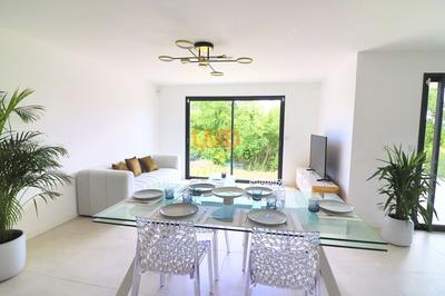 Maison - 145 m² - 6 pièces