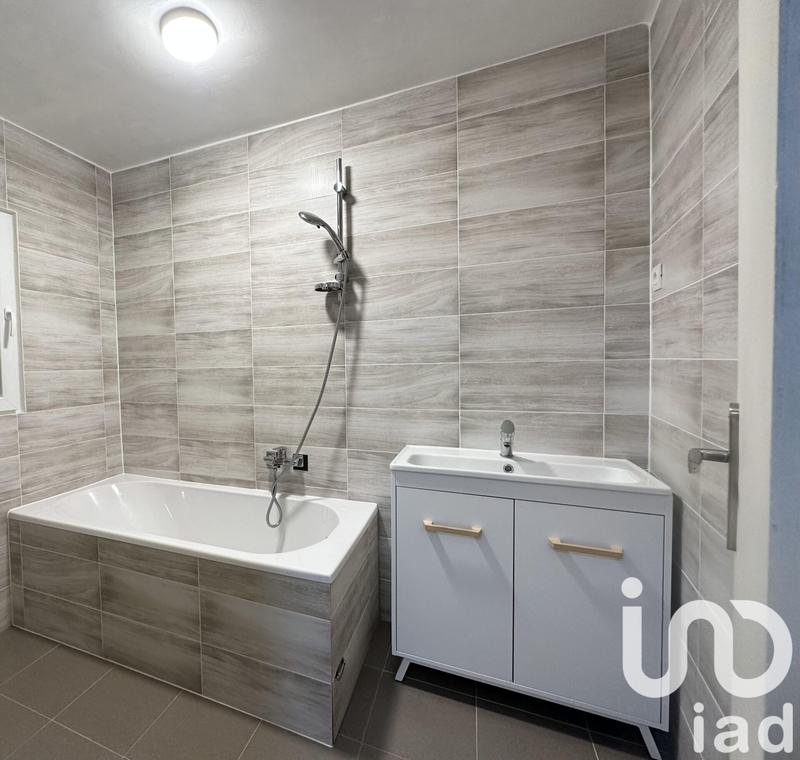 Maison - 142 m² - 6 pièces