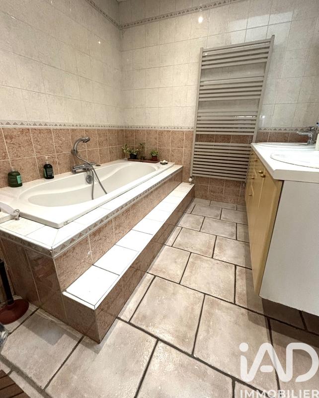 Maison - 129 m² - 5 pièces