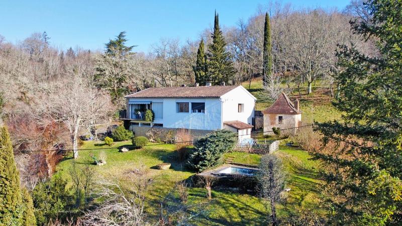 Maison - 165 m² - 6 pièces