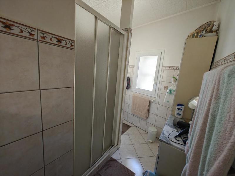 Propriété - 147 m² - 6 pièces