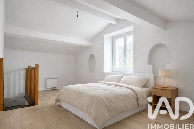 Maison - 83 m² - 4 pièces