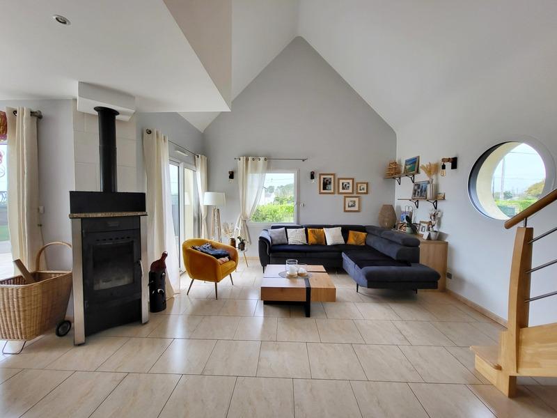 Maison - 172 m² - 9 pièces