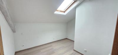 Maison - 102 m² - 4 pièces