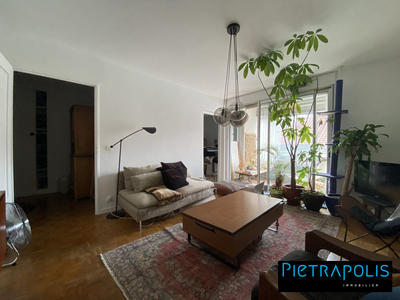 Appartement - 60 m² - 2 pièces
