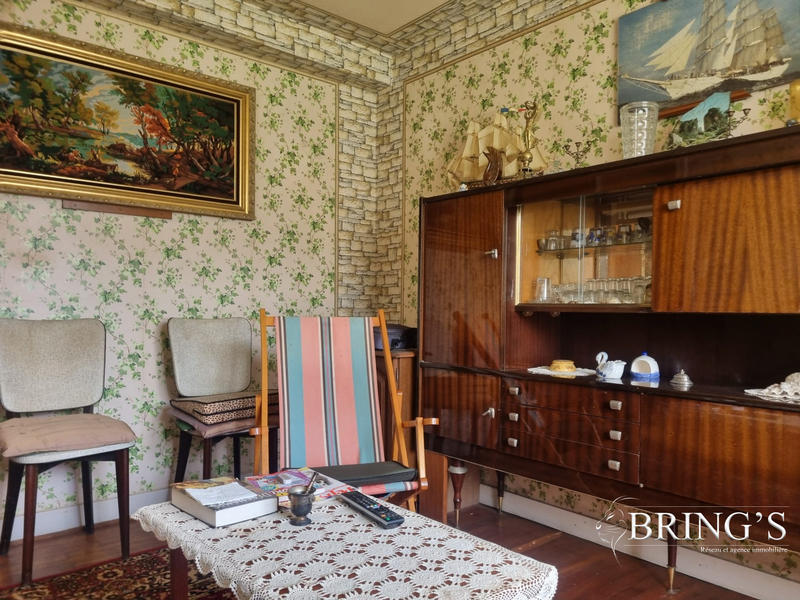 Maison - 94 m² - 6 pièces