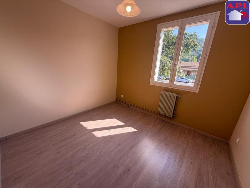 Maison - 86 m² - 5 pièces