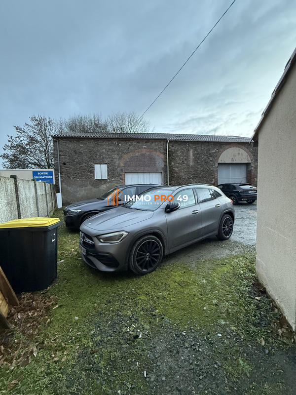 Local commercial - 152 m²