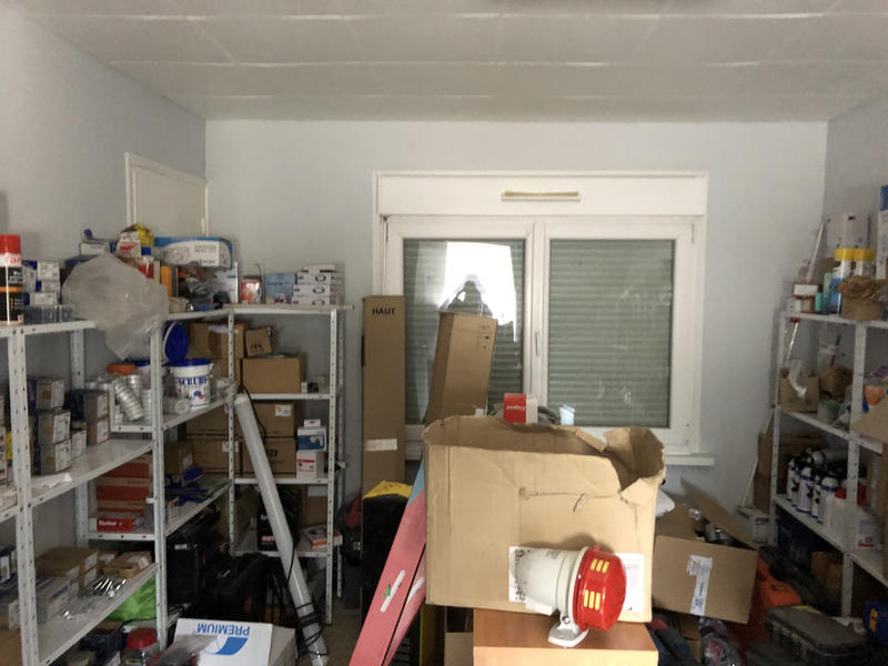 Local d'activités - 700 m²