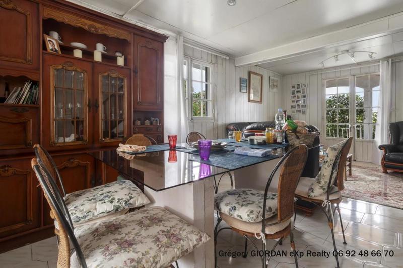 Maison - 160 m² - 7 pièces