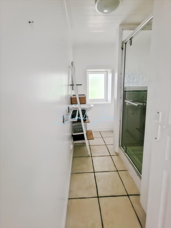 Maison - 180 m² - 8 pièces