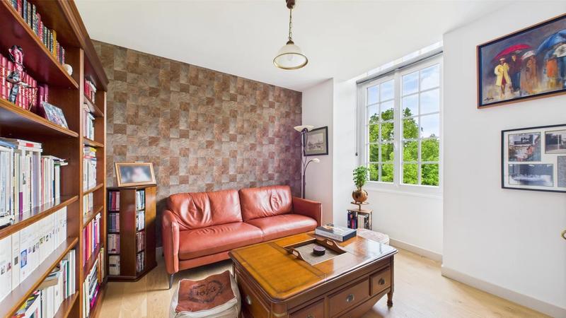 Appartement - 95 m² - 4 pièces